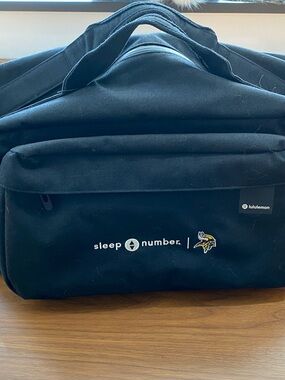 NEW lululemon athletica Black Duffel with Sleep Number/Minnesota Vikings Logos